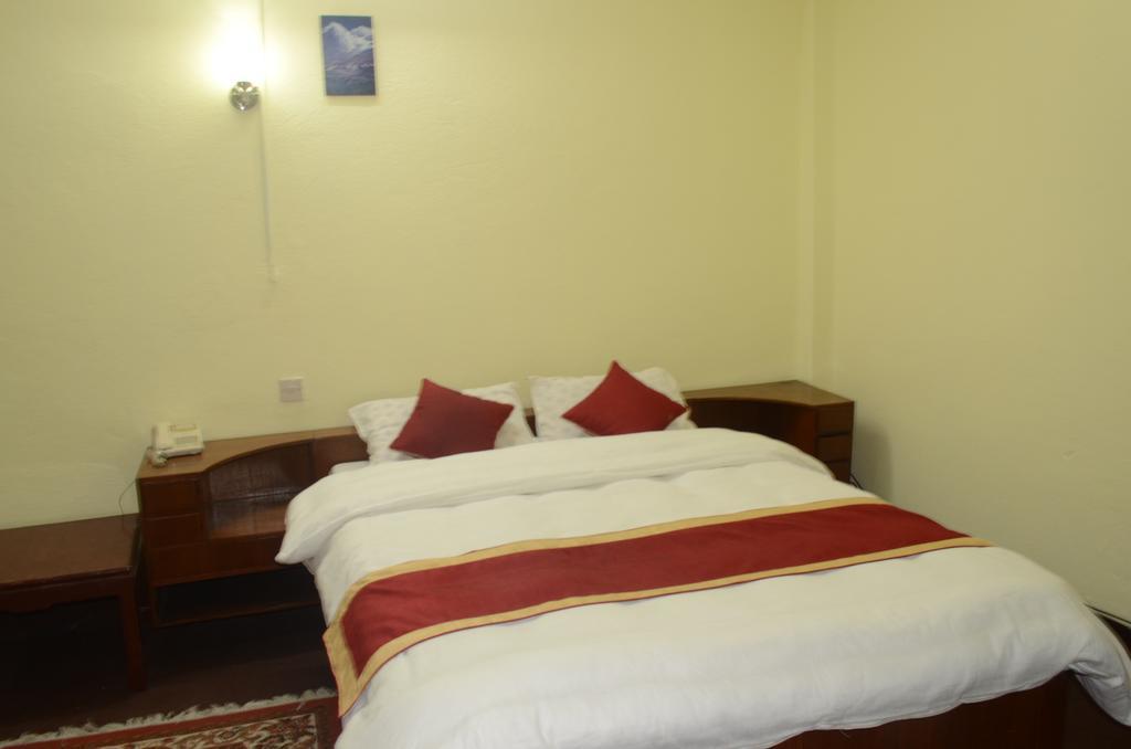 Potala Tourist Home Κατμαντού Δωμάτιο φωτογραφία