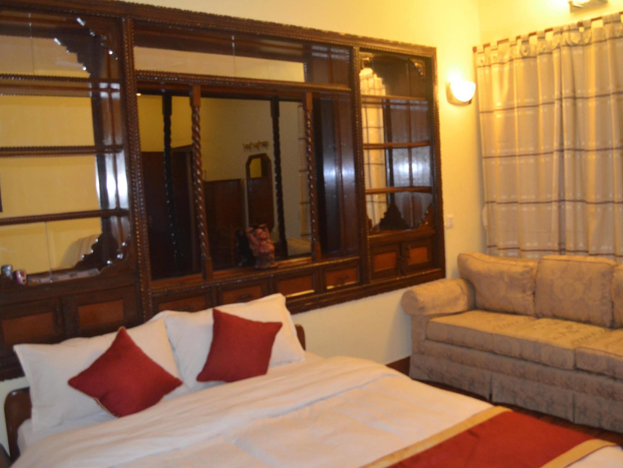 Potala Tourist Home Κατμαντού Εξωτερικό φωτογραφία
